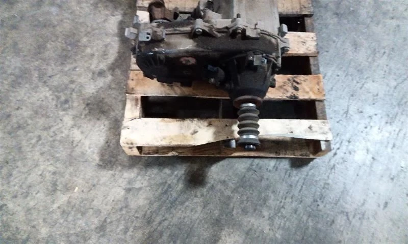 Estuche de transferencia Jeep TJ Wrangler NP231J 4,0 L transmisión manual 52099211 97-99 143749 Foto 3 de 4