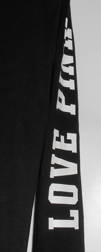 Victoria's Secret Pink High-Low Half Zip Leopard Trim Sweatshirt Pure Black XS - Picture 3 of 3