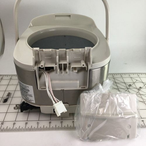 Zojirushi NS-LAC05 Micom 3 Tassen Reiskocher ***NUR FUNKTIONIERENDES BASISTEIL***