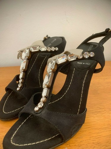 Miu Miu Heel Gem Bow