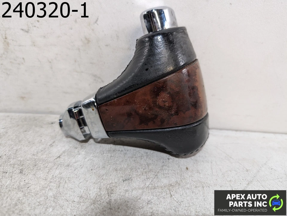 Cubierta de perilla de cambio de marchas automática de cuero Saab 9-7x 2005 fabricante de equipos originales Foto 4 de 4