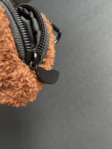 Baby Milo By A Bathing Ape Furry Key Chain Pouch - Picture 17 of 19
