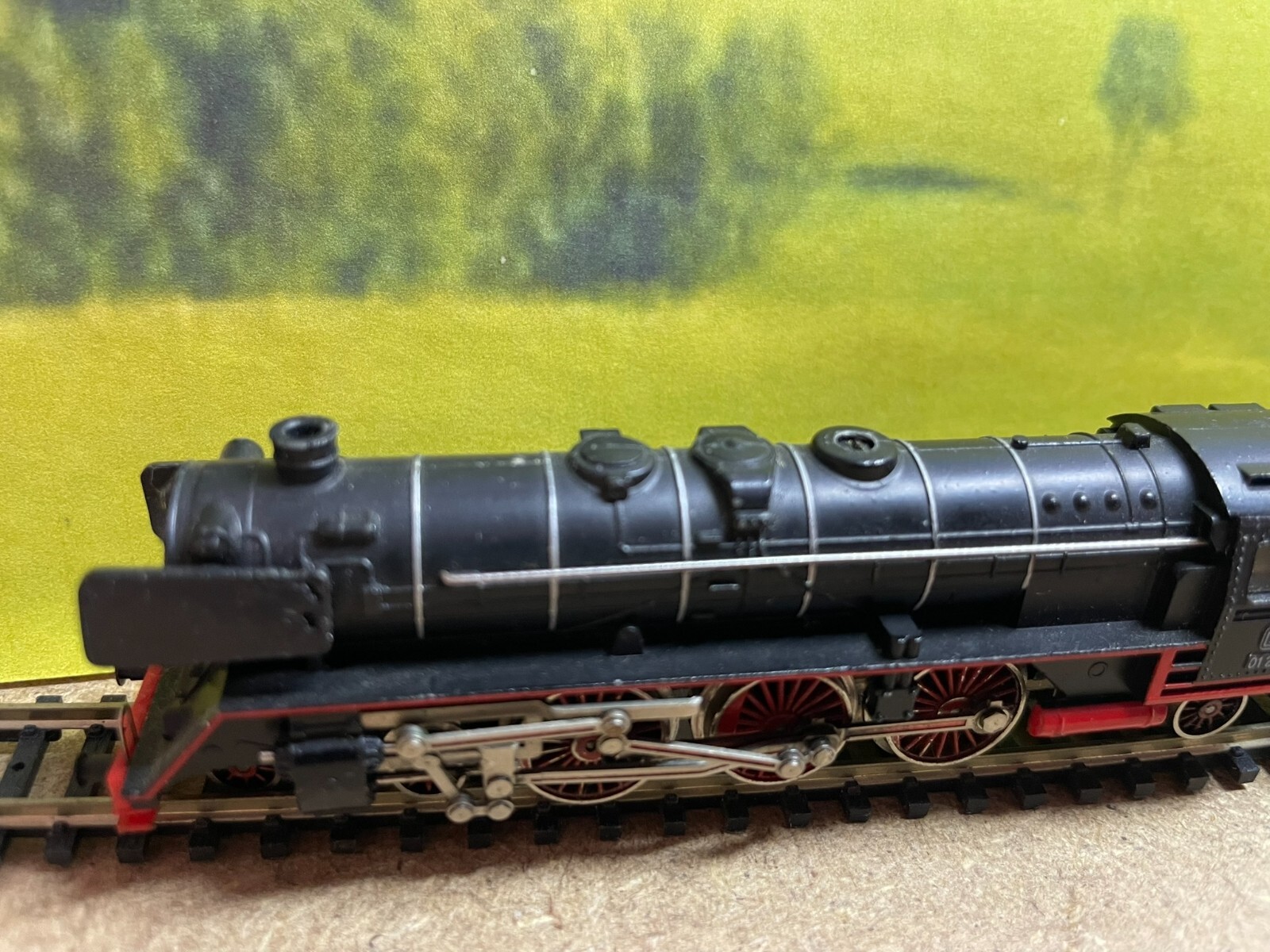 Picture 4 of 9