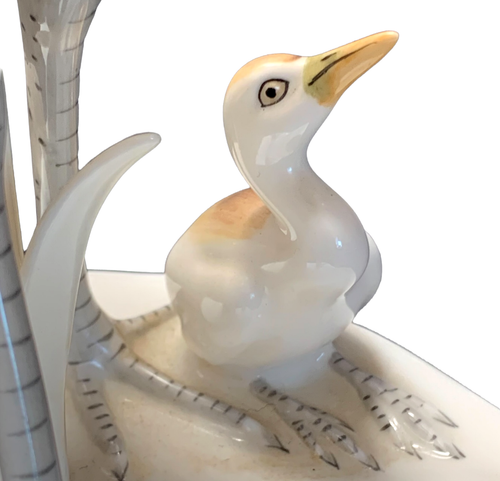 Vintage Noritake Bone China Porcelain Crane W Baby Chick Sculpture By Toki Kaish - Picture 7 of 12