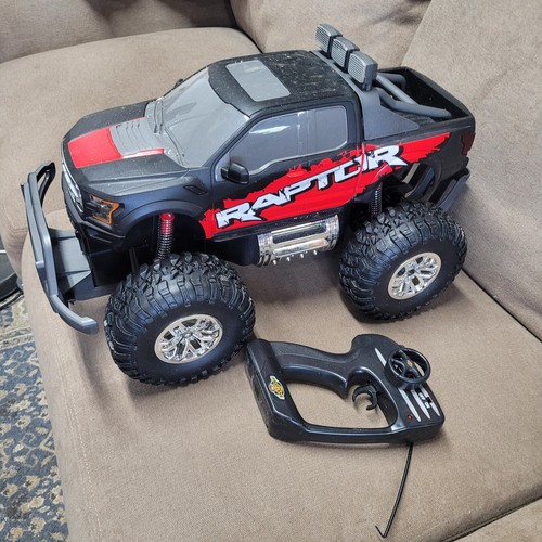 Ford F-150 Raptor SVT TOYS R US RC Car Truck No Remote Control As Is 20” - Picture 5 of 5