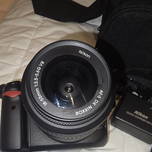 Nikon D5000 DSLR 12.3 MP Camera w/ Lenses & Accessories. OPEN BOX. - Picture 14 of 15