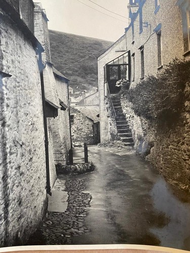 1930s LARGE 12" x 15" PHOTOGRAPH POLPERRO CORNWALL - Picture 2 of 3