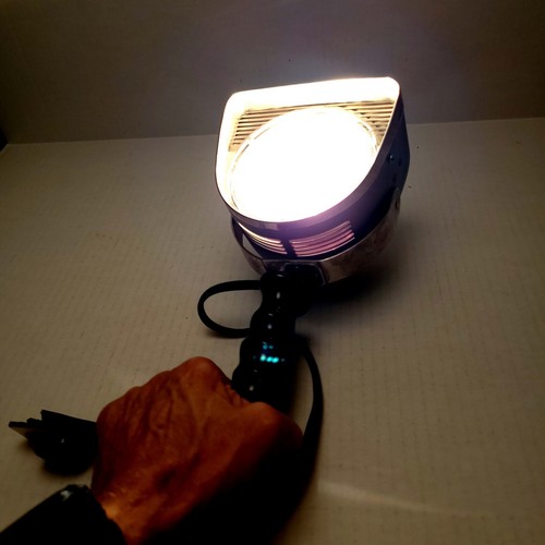 Lott A Lite Movie Lamp with DWA General Electric Sealed Beam LR19526 Tested - Picture 16 of 17