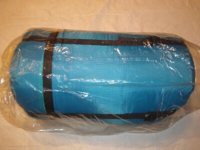 High Peak Summit 20 Degree Three Season Sleeping Bag, New in Package