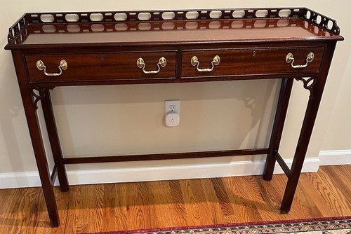 Councill Craftsmen Chippendale Konsolentisch Nr.251-507