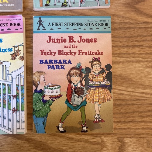 Lot of 4 Juni B. Jones Books Barbara Park Softcover Kids Yucky Fruitcake -MORE - Picture 5 of 12