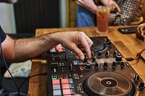 Hercules DJControl Inpulse 300 MK2 DJ Controller Beatmatch Guide Audio Interface - Bild 5 von 5