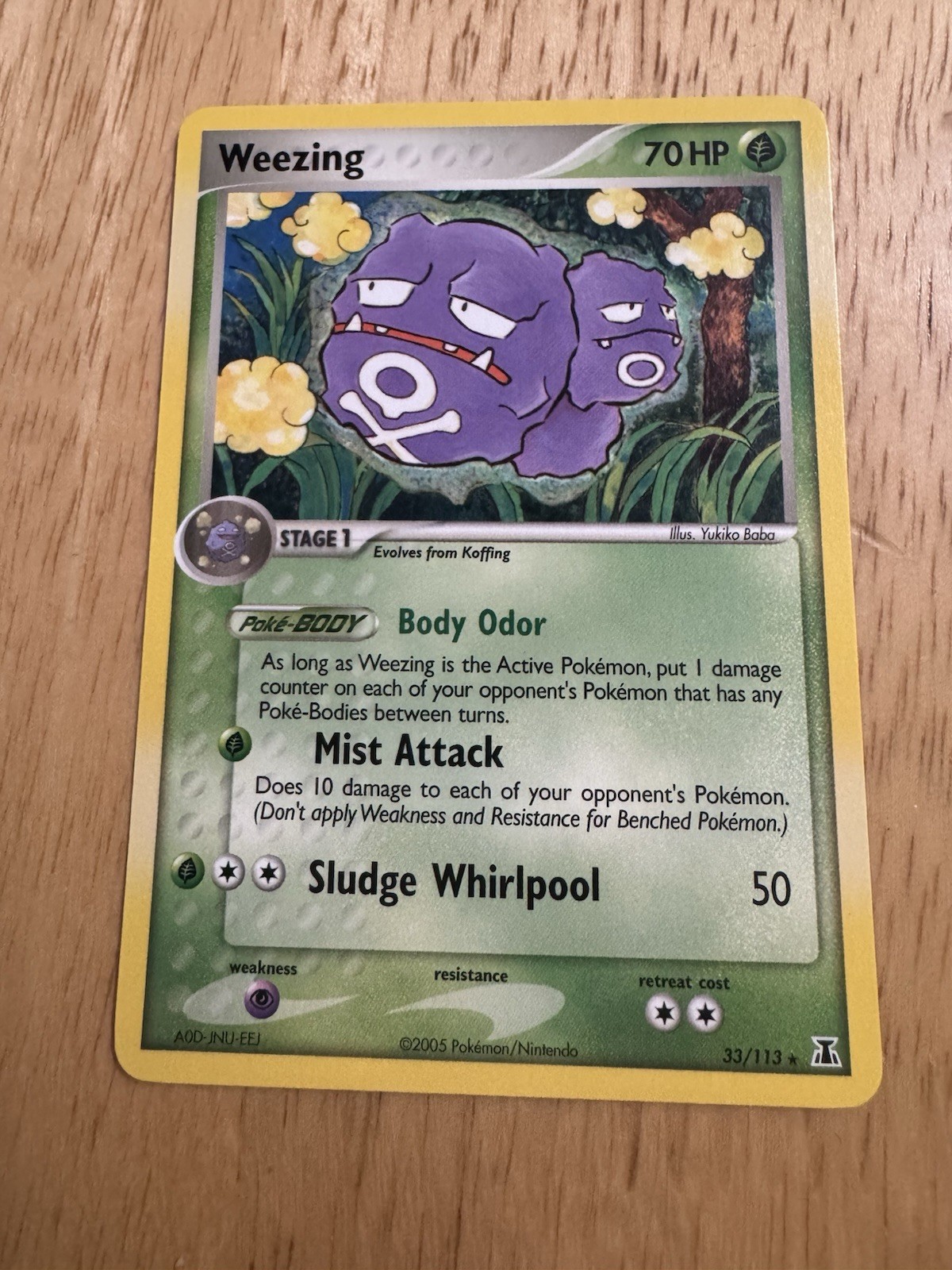 Weezing 33/113 Rare 2005 Delta Species Pokémon Card Near Mint - Mint
