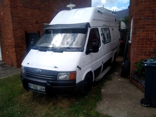 camper van - Picture 1 of 23