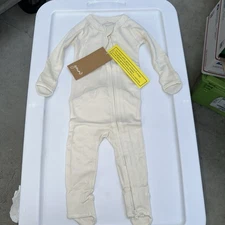 Goumi Kids Baby Footie Size 6-9 Months 17-23 Lbs Beige Zippy Jumpsuit Bamboo