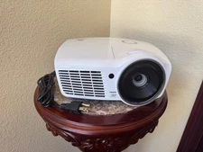 Vivitek DP135-282 DLP Compact Projector 3D READY