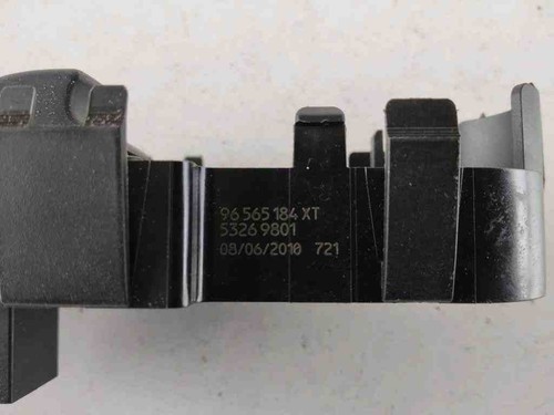 Interruptor elevalunas trasero izquierdo peugeot rcz 96565184xt 1.60 31921015 - Imagen 2 de 4
