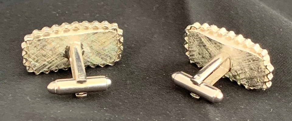 Gemelos con volantes de placa de plata rectangular DANTE de colección con piedras preciosas azul-gris Foto 3 de 3