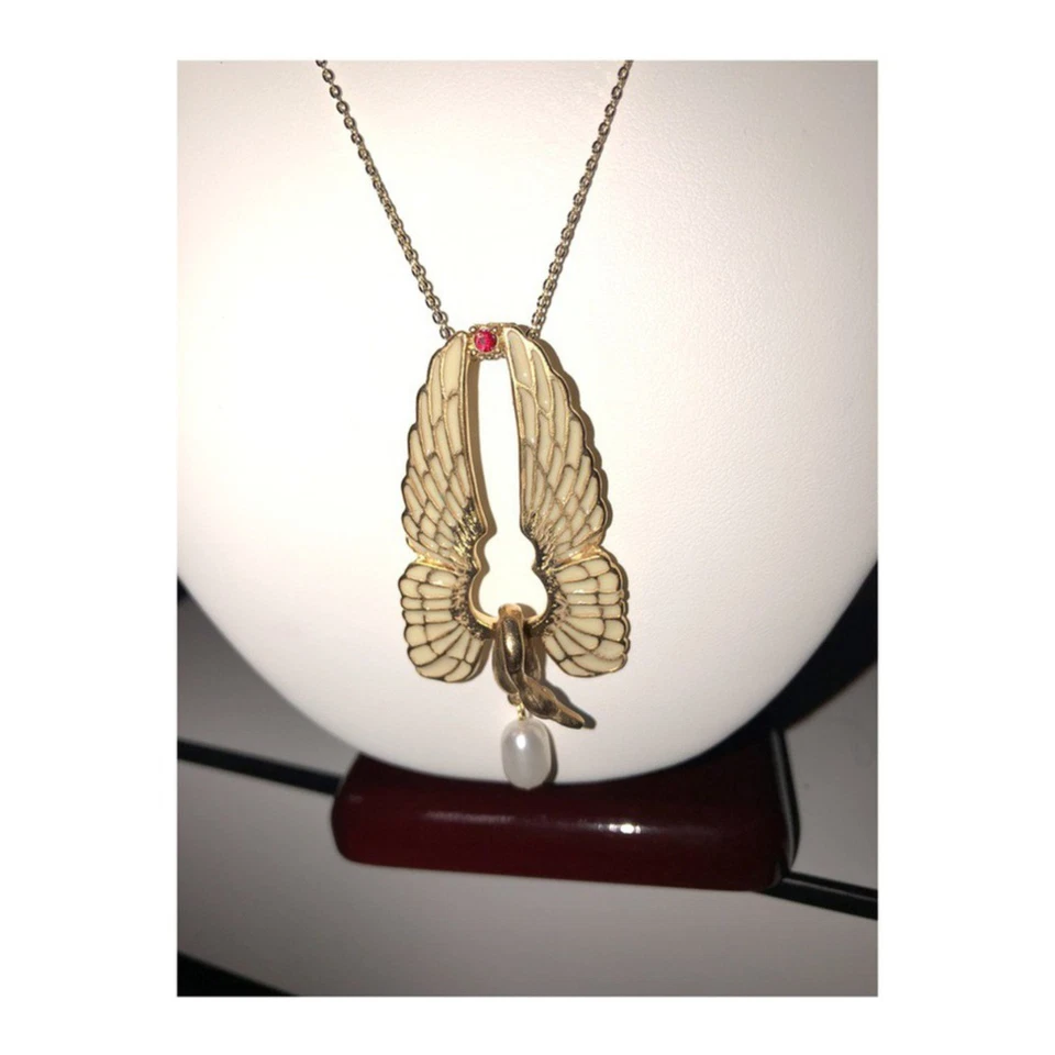 Collar de alas de cisne esmaltadas de perlas cultivadas de agua dulce blancas de 18 pulgadas Foto 3 de 4