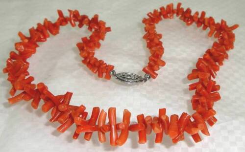 Vintage Necklace With Genuine CORAL Branch es Spik
