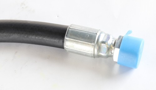 New 7210298 Bobcat Hydraulic Hose 3250 PSI 5/8” (15.9mm) - Picture 2 of 4
