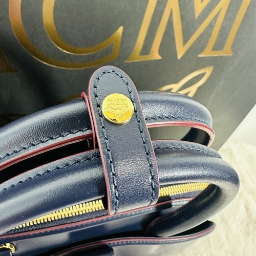 MCM Tracy Anna Dark Navy Blue Tote Crossbody Bag Large NWT - Picture 10 of 20