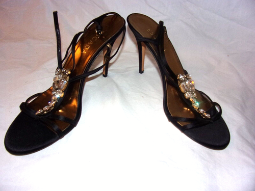 Zapatos Escada Negro Satinado con Estrás Talla 39 1/2 Muy Buen Estado - Imagen 4 de 4