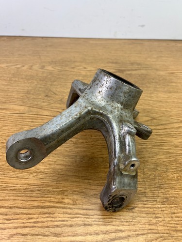 2005-2012 Yamaha Kodiak 400 450 Grizzly 450 Left Front Knuckle 1D9-F3501-03-00 - Picture 3 of 8