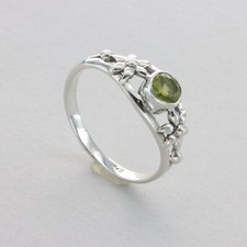 Triple Round Green PERIDOT Flower Ring Multiple Sizes 925 STERLING SILVER 37e