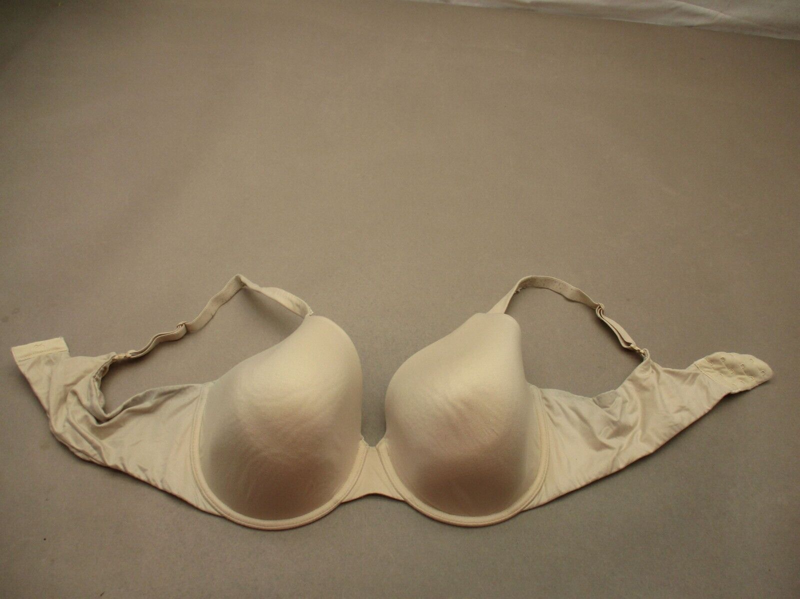 Foto 3 di 8