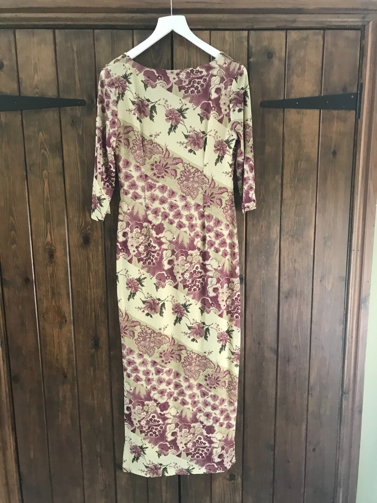 Picture 2 of 4
