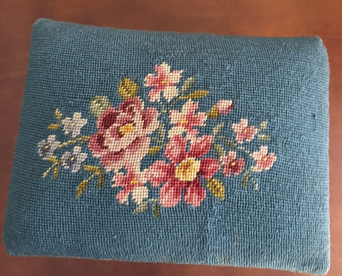 Picture 1 of 19