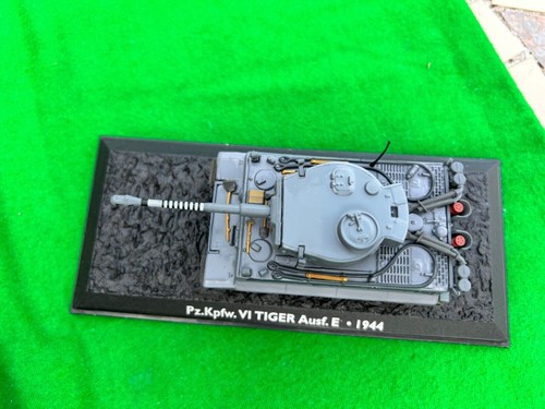 Druckgusspanzer VI Tiger ""Grossdeutschsc1and/72 Maßstab Diorama Neuhammer Deutschland 1943 - Bild 7 von 7