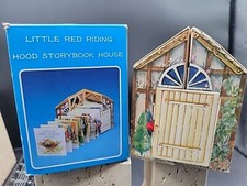 1980s Vintage LITTLE RED RIDING HOOD Storybook House Martin Baynton Like New