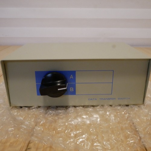 NOS Vintage Beige 2-Way AB RJ45 Metal Rotary Manual Switch Box RJ45-2 - Picture 3 of 7
