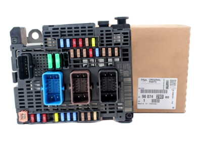 BSM Steuergerät Sicherungskasten Citroen C4 II DS4 9807428080 BSM-AB2-00