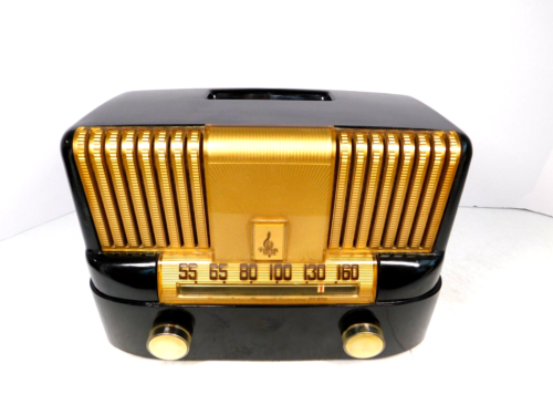 VINTAGE EXCELLENT EMERSON RAYMOND LOEWY GOLD FACADE & BLACK BAKELITE OLD RADIO - Picture 5 of 8