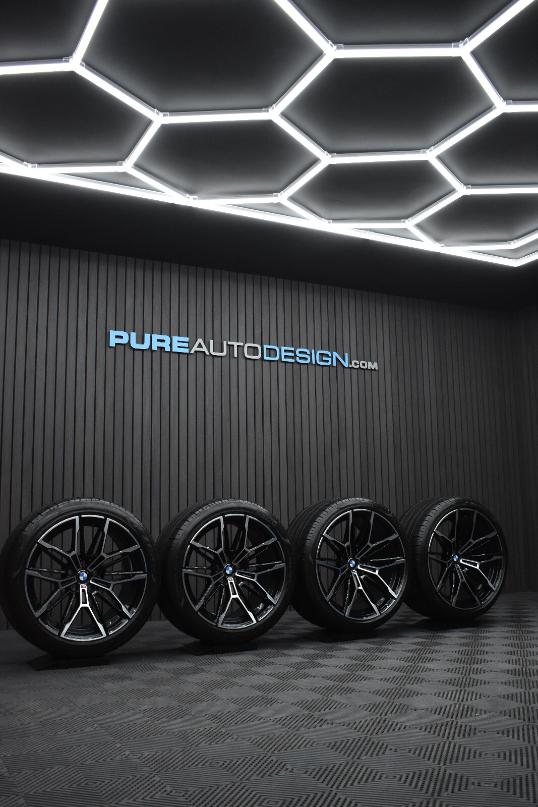 Pneumatici Originari BMW M2 930M G87 19"" 20"" Ruote in Lega Nero Diamante Pneumatici Pirelli x4