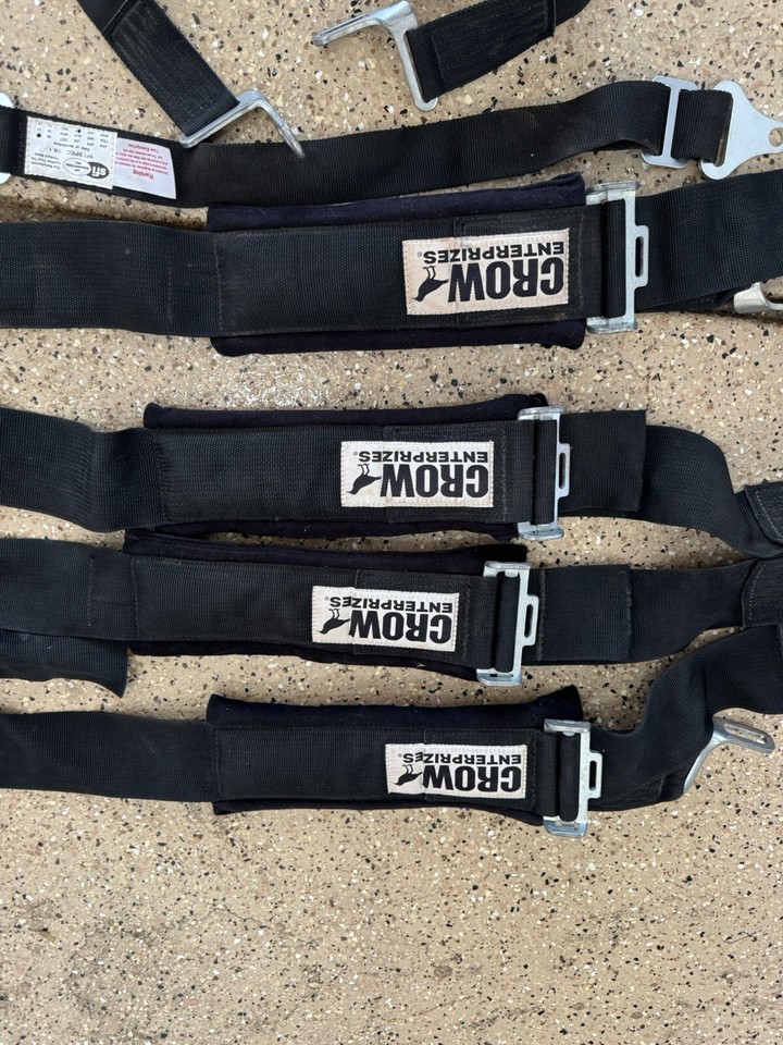 Crow 5Point Harness System Black Racing Harness Expired NON SMOKER