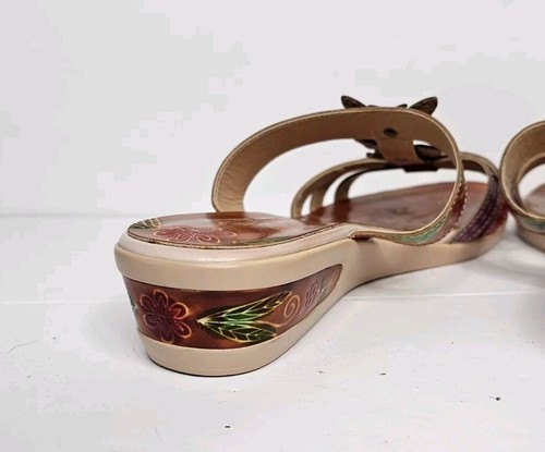 Via Veneto Sandals Women's Size 9 - Picture 8 of 9