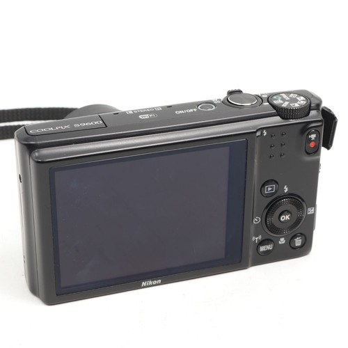 Nikon Coolpix S9600 16 MP fotocamera digitale compatta nera dal Giappone 255144GR - Foto 2 di 6