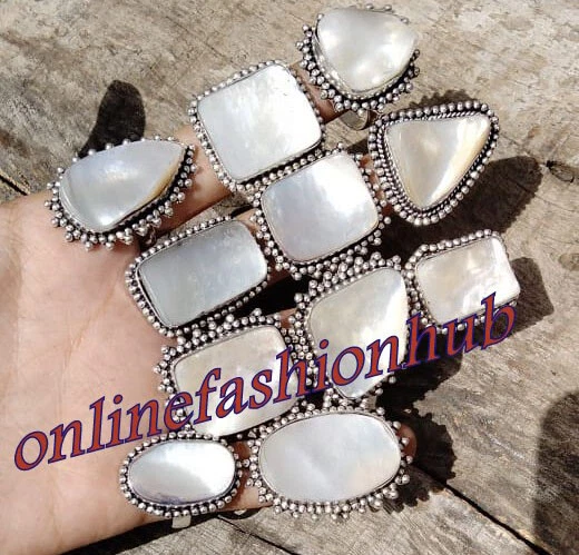 Lote al por mayor de anillos enchapados en plata de ley 925 con piedras preciosas madreperla lechosas Foto 3 de 3