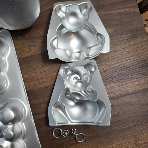 Wilton Vtg Set Of 3 Pans Huggable Teddy 502-3754 Mini 3D Stand Up 4 Cupcakes.... - Picture 5 of 8