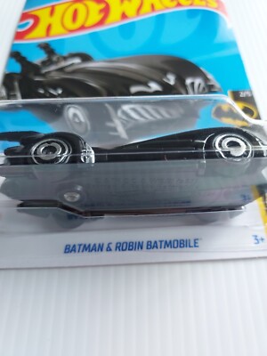 Batman and robin best sale batmobile hot wheels
