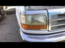 Used Right Headlight Assembly fits: 1993 Ford F250 PICKUP Right Grade A