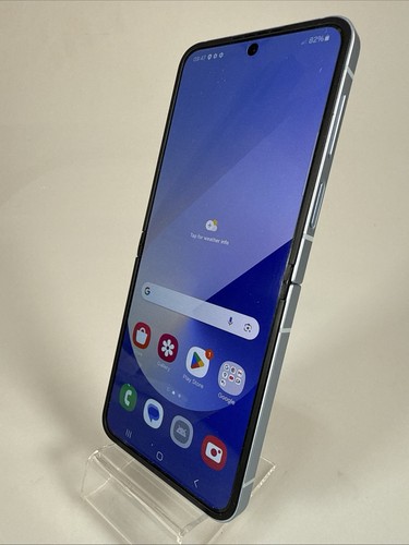 Samsung Galaxy Z Flip6 512GB Unlocked - Blue - ✅ - Picture 3 of 24