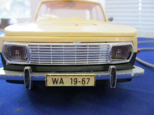 G5050) DDR Spielzeug : PKW Wartburg 353 Polizei mit Fernbed. OVP - Picture 7 of 12