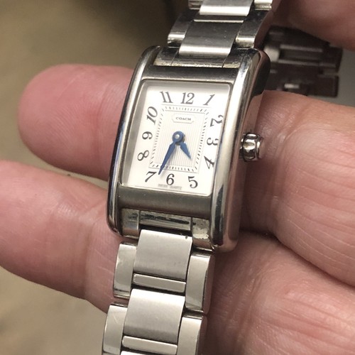 Coach Tank Watch NEW BATTERY - Picture 8 of 8