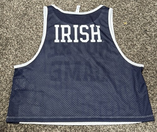 Women’s Notre Dame Under Armour Medium Lacrosse Jersey - Picture 2 of 3