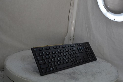 DELL wk636p Wireless Keyboard BLACK SEE NOTES - Picture 2 of 8